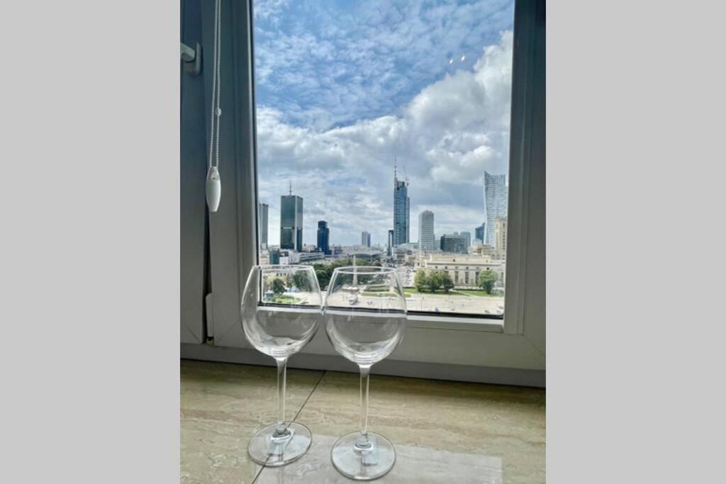 Sawa Apartment 2Xmetro Wifi 500 Mbs 50'Tv Netflix Hbo Appletv+ Varsovia Exterior foto